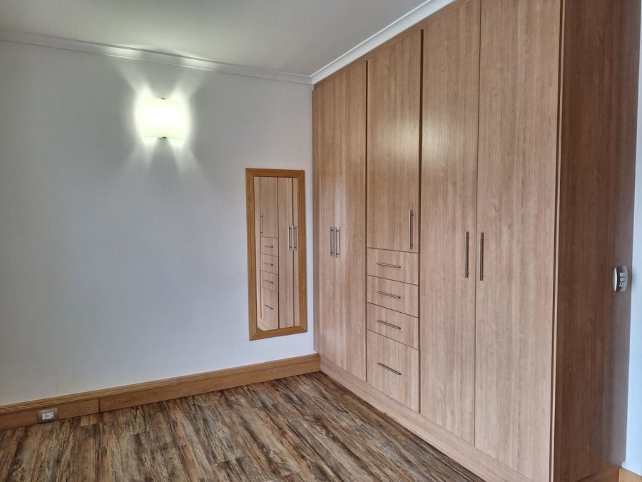 To Let 1 Bedroom Property for Rent in Bellair Western Cape